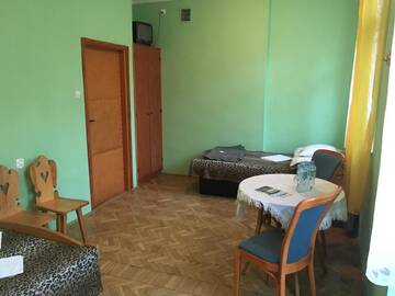 Фото номера Трехместный номер Курортные отели uKazika г. Orawka 3
